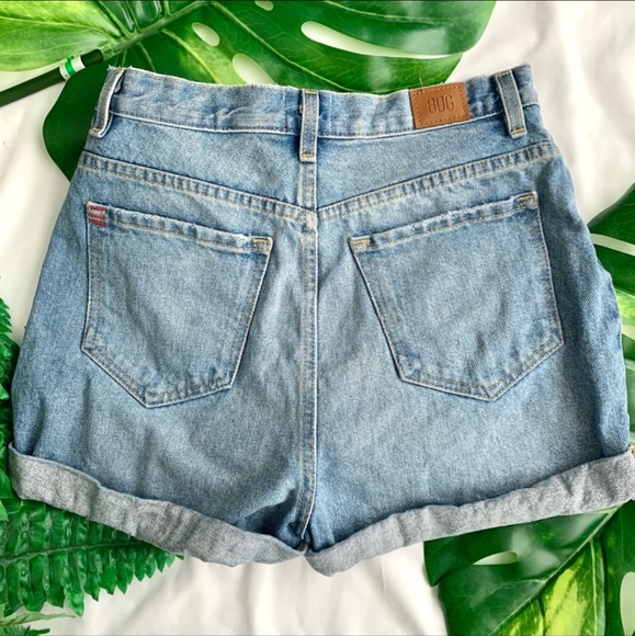 BDG | Mom Jean Shorts - Picture 2 of 6